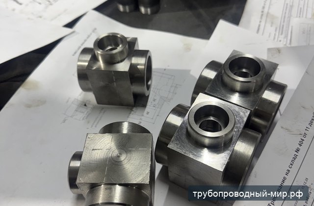 Резьбовые заготовки: токарная обработка и нарезание резьбы
