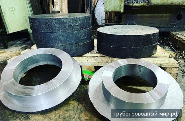 Фланцевые кольца после механической обработки